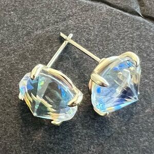 Kendra Scott, Jolie stud earrings